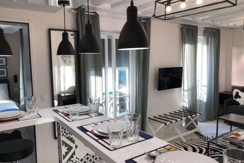 Appartement Rousselet Quartier Bon Marche Paris Viieme Exterior foto